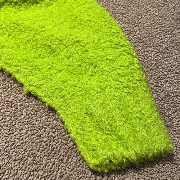 Free People x Anthropologie Women’s Fussy Neon Green Teddy Sweater Tunic Size XS - Picture 8 of 9